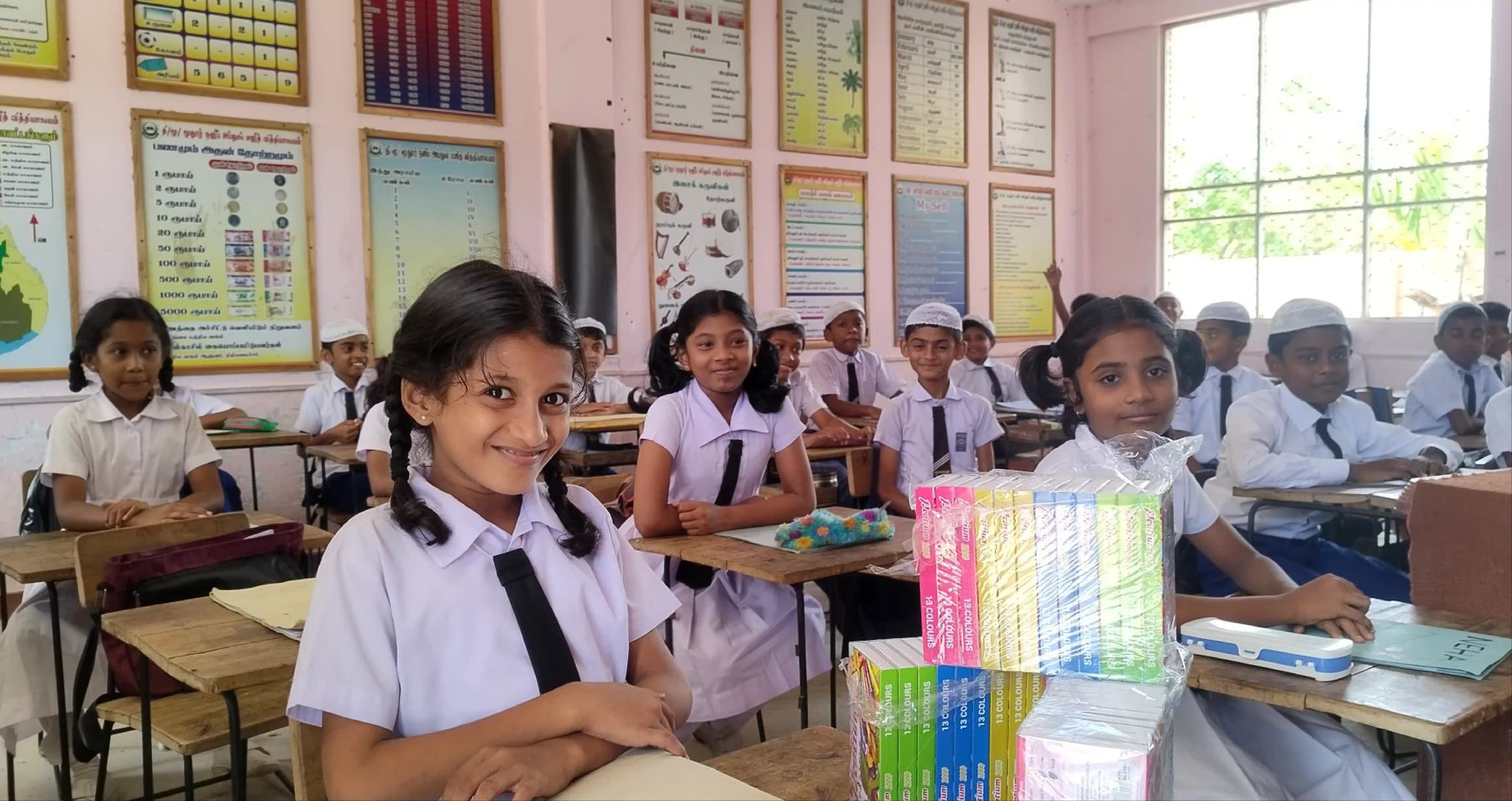 01_Sri Lanka Students.webp
